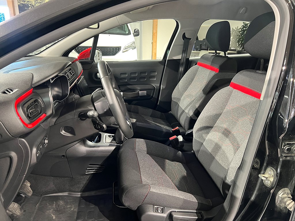 Bild på Shine 1.2 PT 82hk - BACKKAMERA, CARPLAY