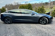 TESLA MODEL 3 Long Range AWD 440hk