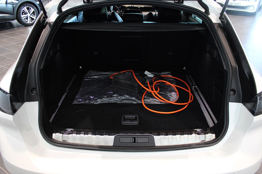 Bild på SW GT-Line Hybrid 224hk Aut - CARPLAY, NAVI