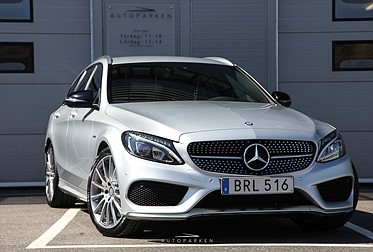 Mercedes-Benz C450 4MATIC Burmester Drag
