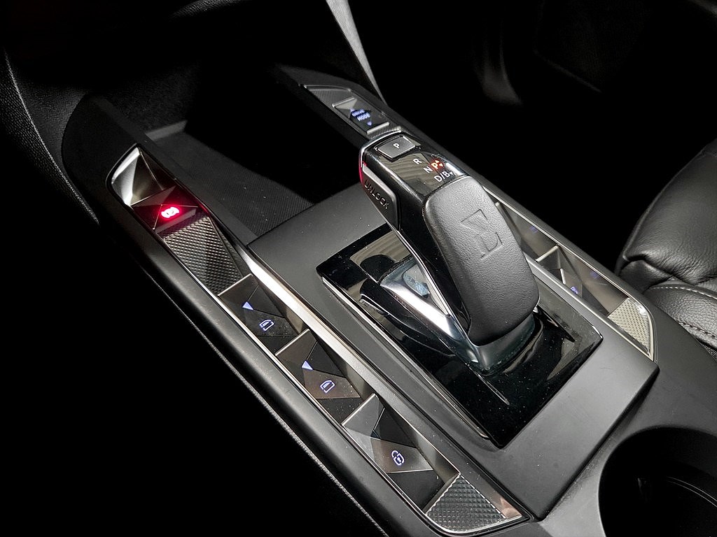 Bild på Exclusive E-tense 50kWh 136hk Aut - B-KAMERA, CARPLAY