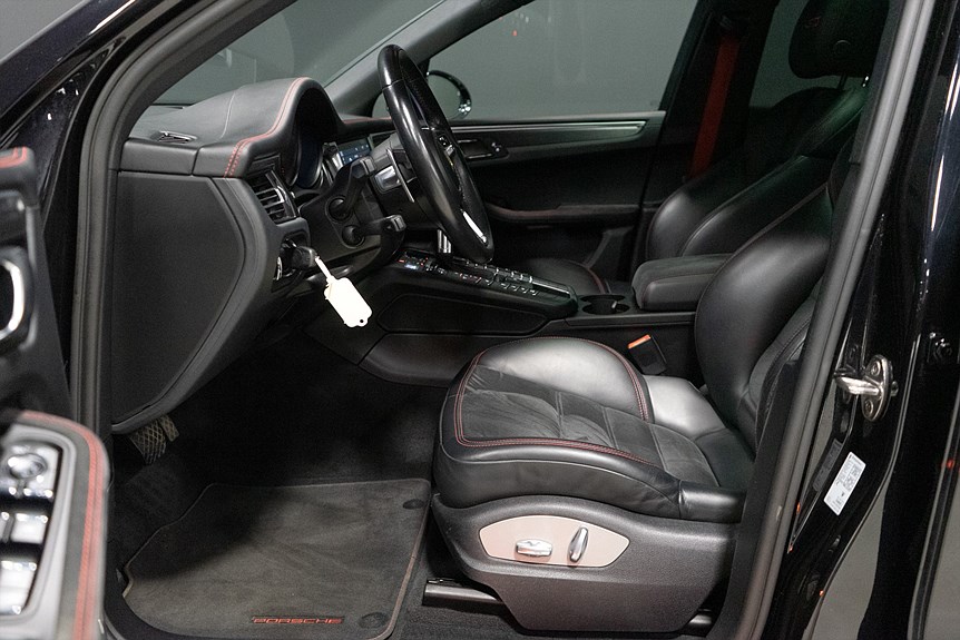 Porsche Macan GTS 380hk