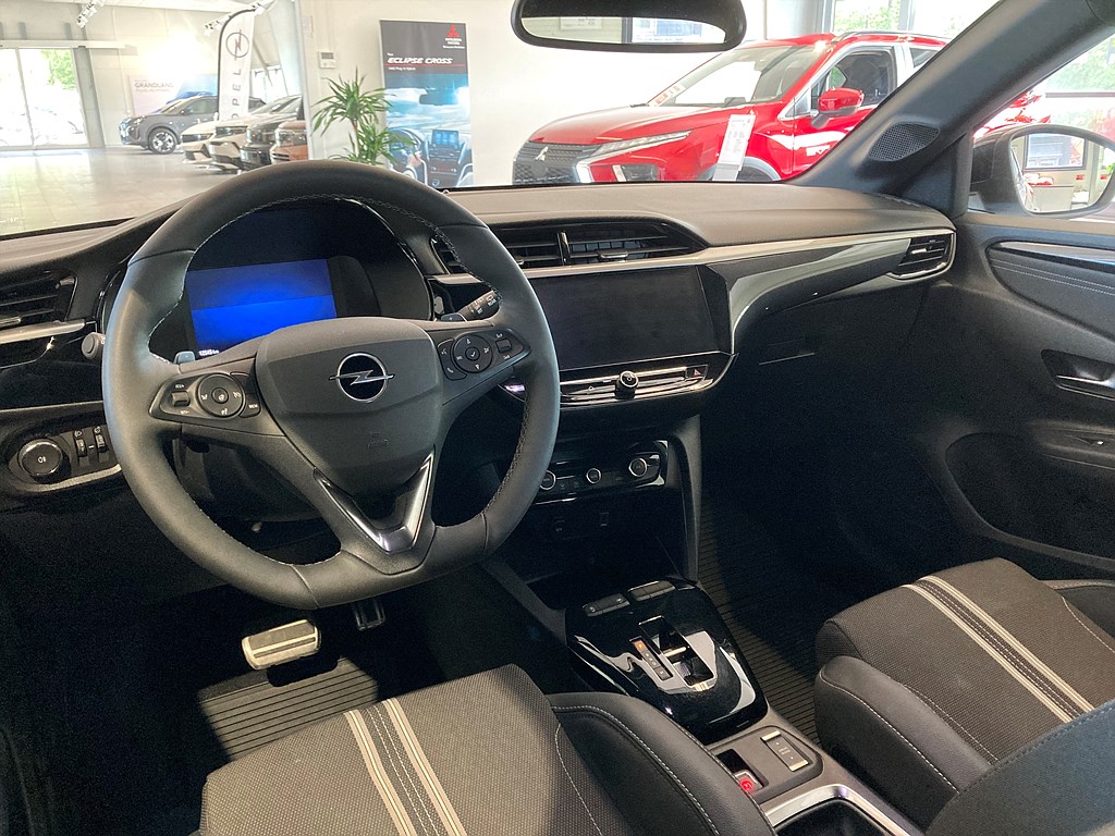 Bild på GS 1.2 EAT 130h Aut - B-KAMERA,CARPLAY