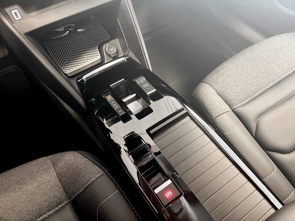 Bild på X Shine 1.2 PT 130hk Aut - B-KAMERA, ELSTOL