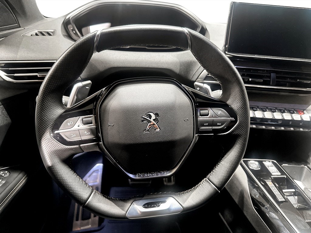 Bild på GT 1.2 PT 130hk Aut - B-KAMERA,NAVI,CARPLAY