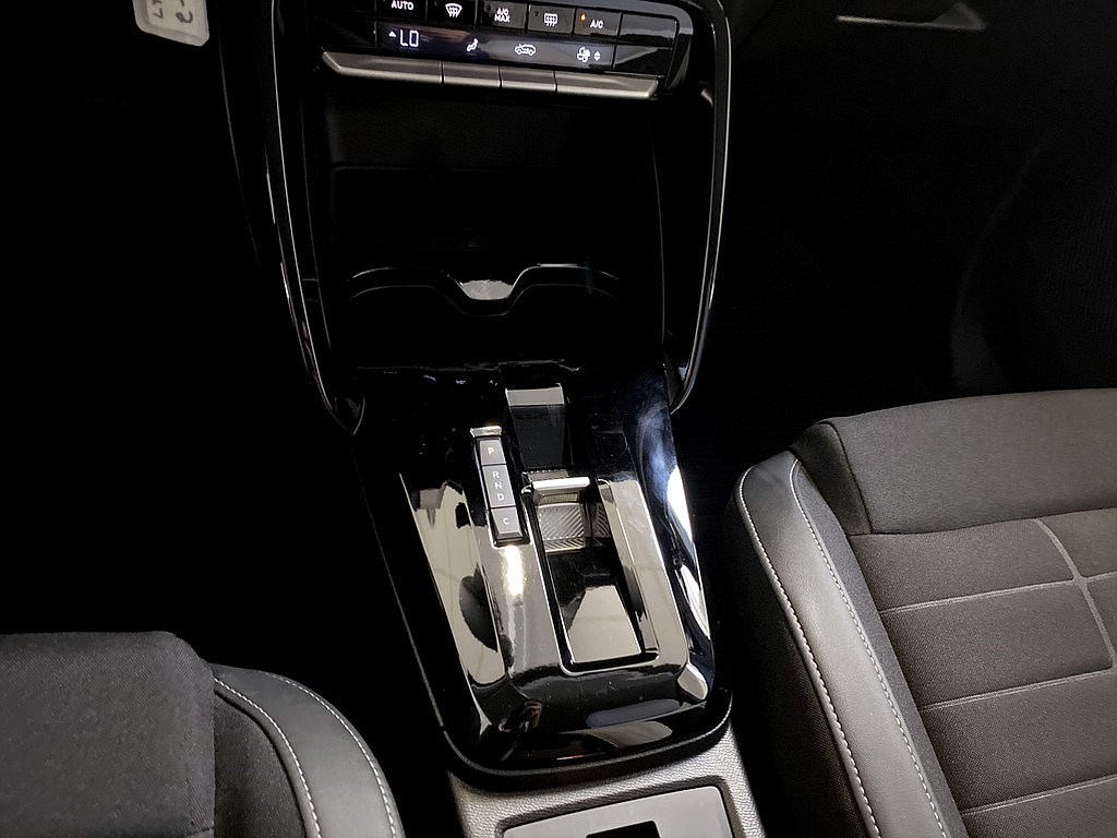 Bild på MAX 113hk Aut - B-KAMERA,CARPLAY,NAVI