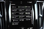 Volvo XC60 B4 AWD Momentum Advanced
