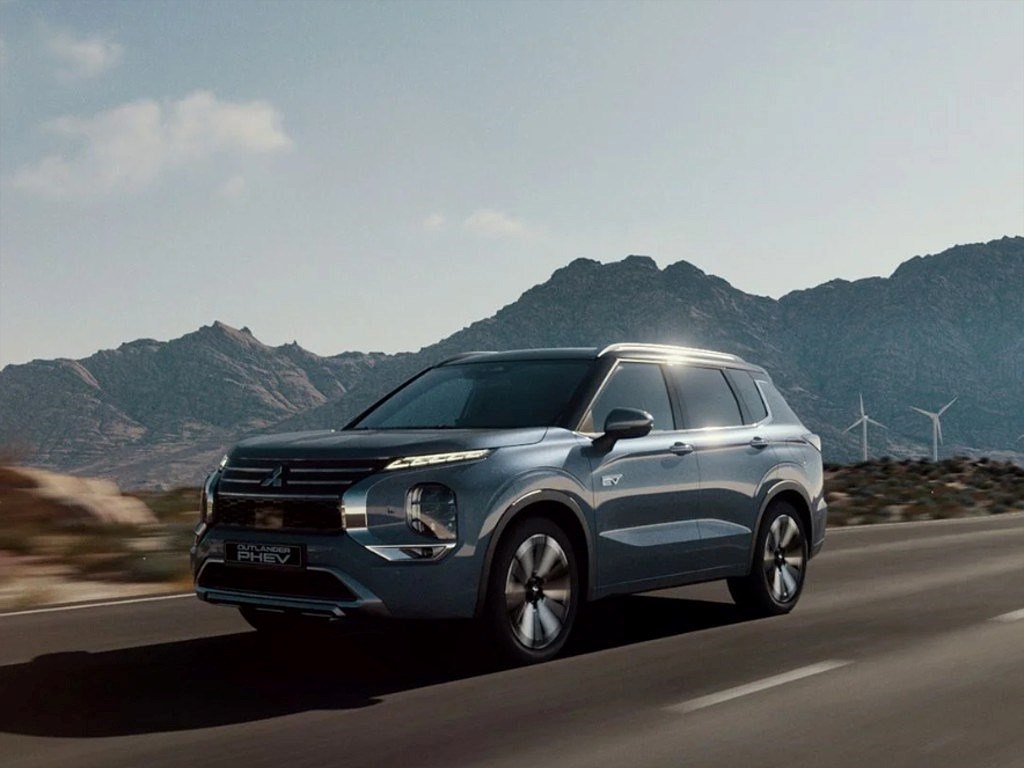 Bild på Invite Plug-In Hybrid 4WD
