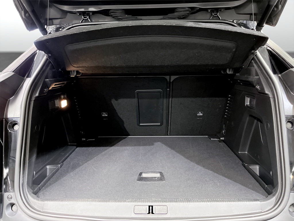 Bild på GT 1.2 PT 130hk Aut - B-KAMERA, CARPLAY