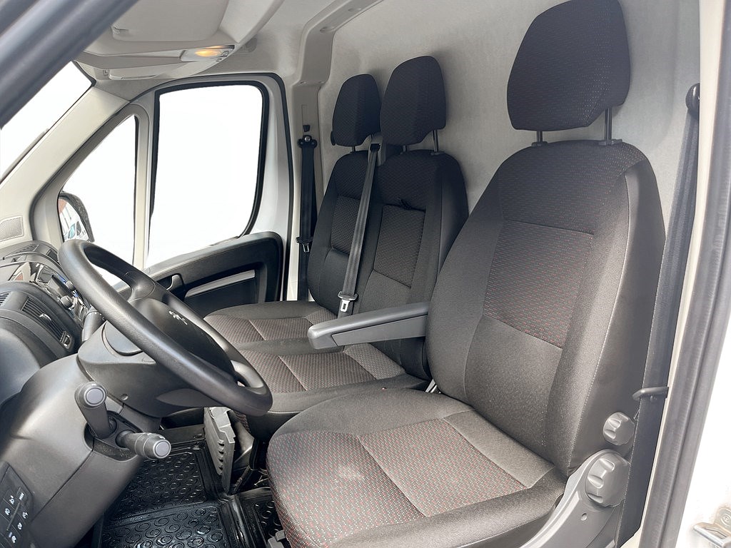 Bild på PRO+ L3H2 2.2 BHDI 140hk - B-KAMERA, DRAG
