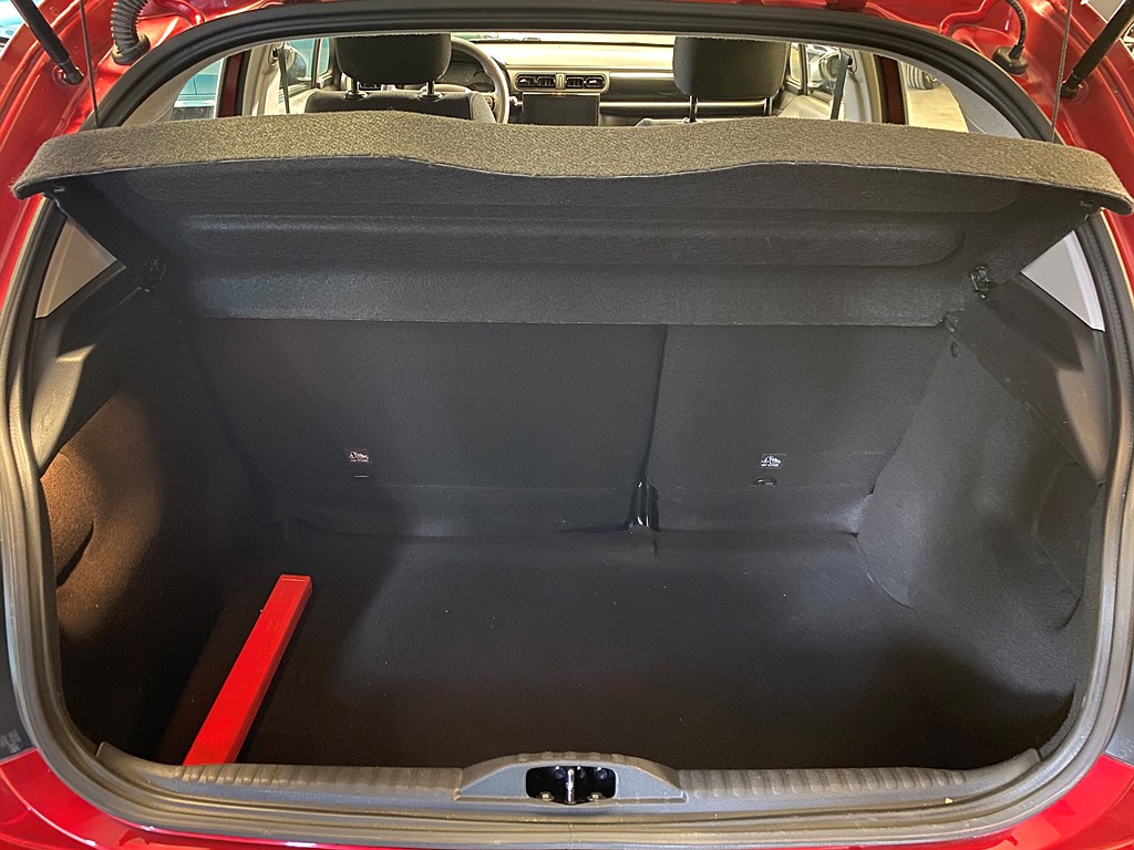 Bild på Feel 1.2 PT 82hk - CARPLAY, NAV