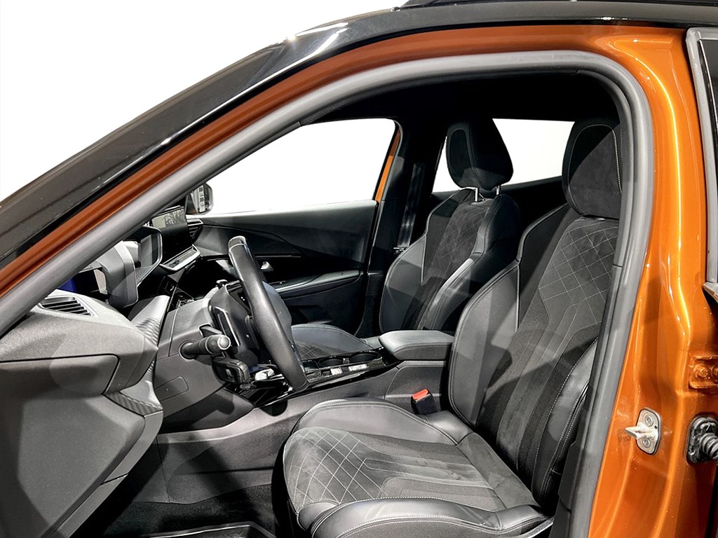 Bild på GT 1.2 PT 155hk Aut - NAV,B-KAMERA,CARPLAY