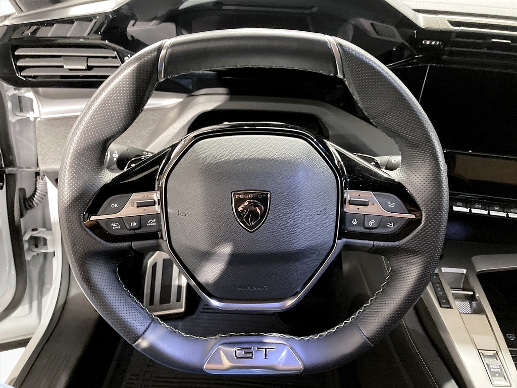 Bild på GT 1.2 PT 130hk Aut - CARPLAY, ELSTOL
