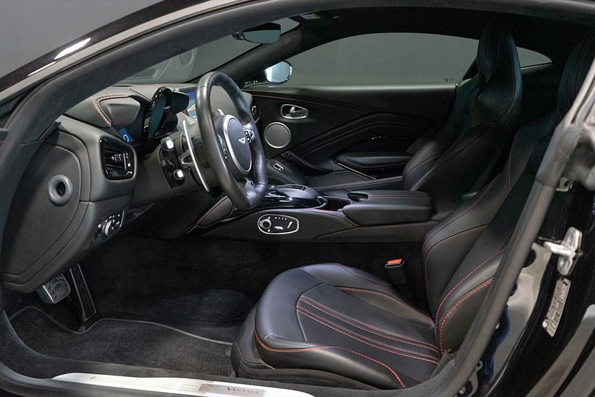 Aston Martin Vantage Coupé 4.0 V8 510hk