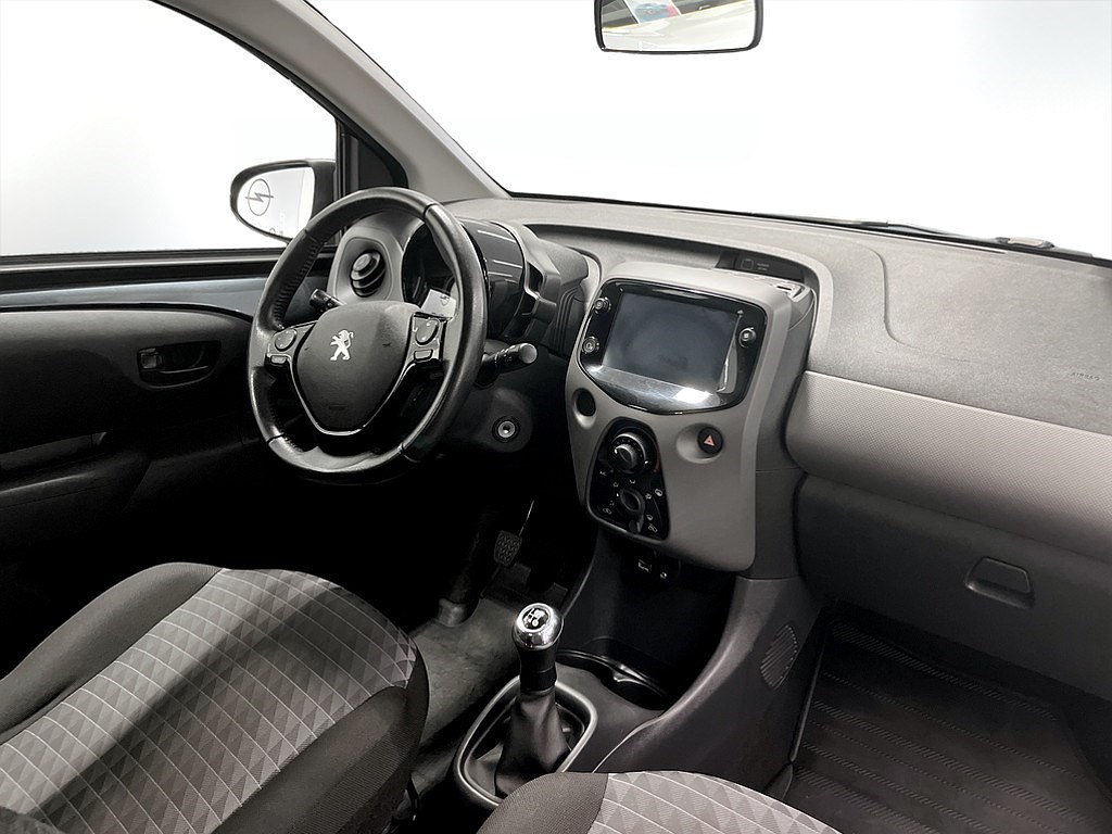 Bild på 5D Active 1.0 72hk - B-KAMERA, CARPLAY