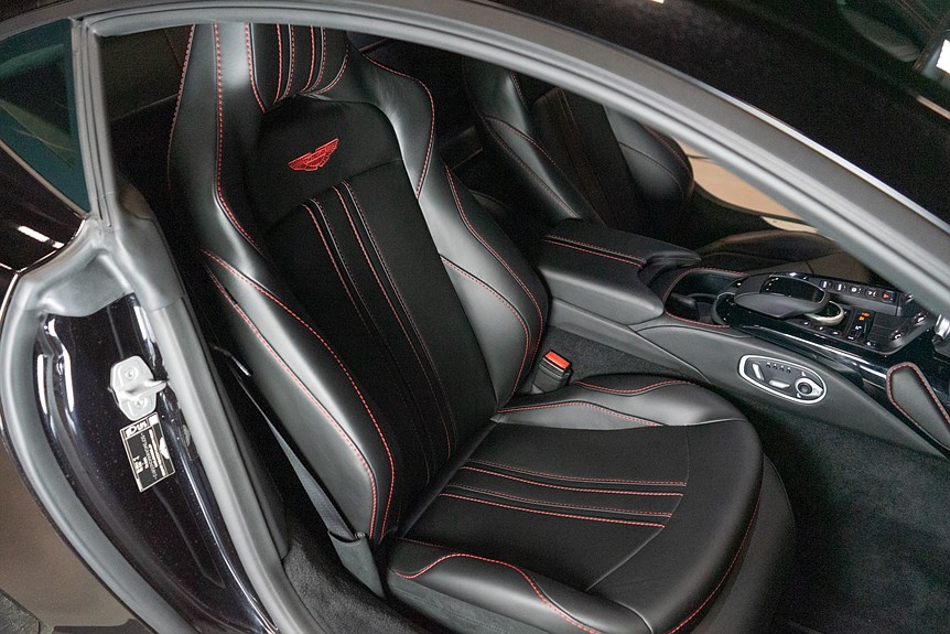 Aston Martin Vantage Coupé 4.0 V8 510hk