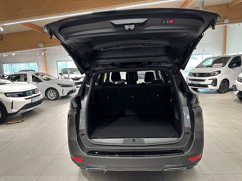 Bild på GT Black Pack 1.2 PT 130hk Aut - CARPLAY, B-KAMERA