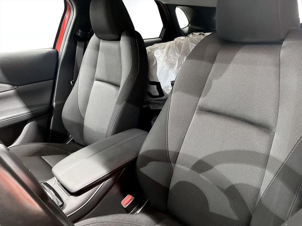 Bild på Sky + Tech Pack 2.0 150hk Aut - B-KAMERA, CARPLAY