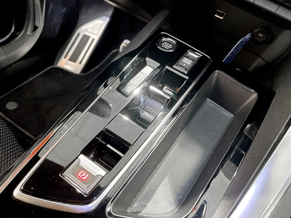 Bild på GT 1.2 PT 130hk Aut - 7-SITS,B-KAMERA,CARPLAY