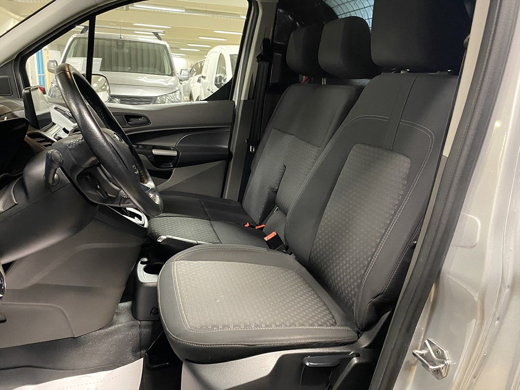 Bild på Connect 240 1.5 Ecoblue 100hk Aut L1 - B-KAMERA, DRAG