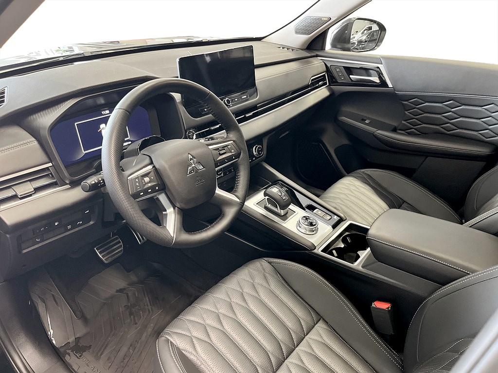 Bild på Instyle Plug-In Hybrid 4WD - DEMO