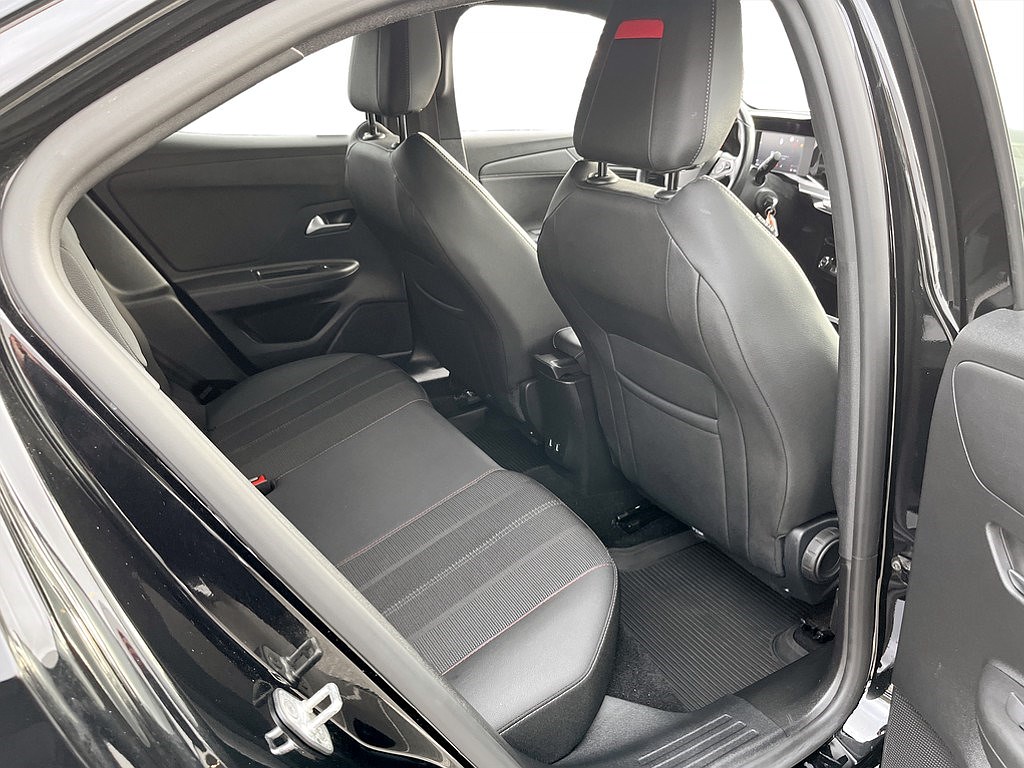 Bild på GS-Line 1.2 Turbo 130hk Aut - B-KAMERA, CARPLAY