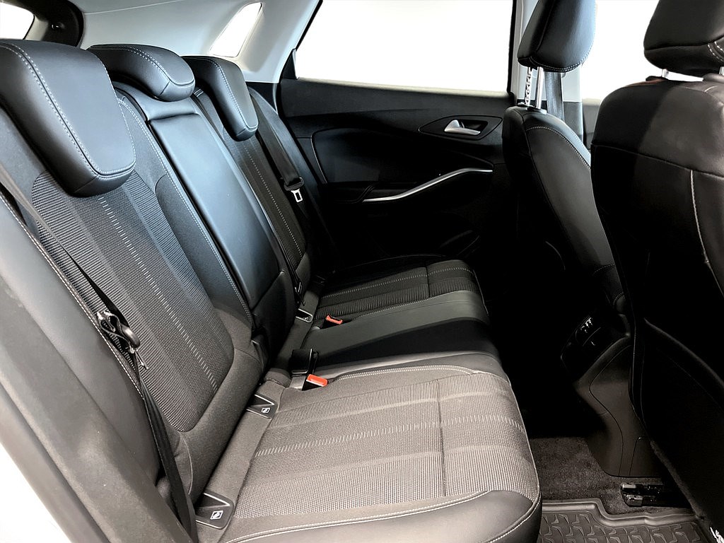 Bild på GS 1.2 PT 130hk Aut - B-KAMERA, CARPLAY