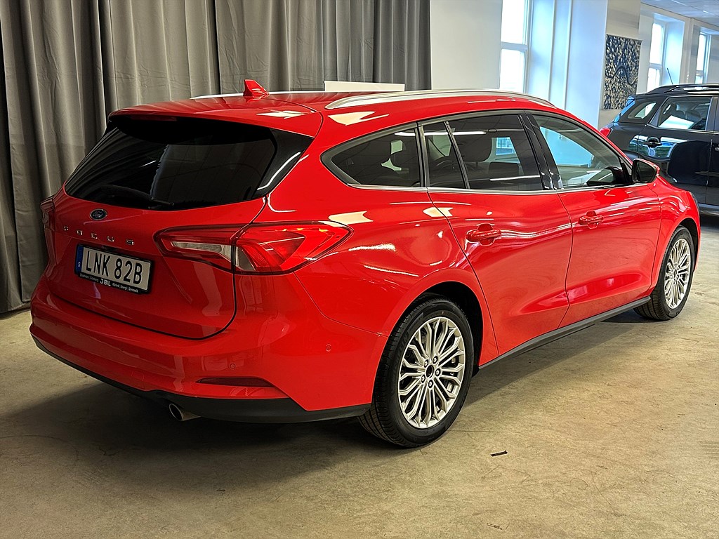 Bild på Kombi 1.0 EcoBoost 125hk Aut - B-KAMERA, CARPLAY