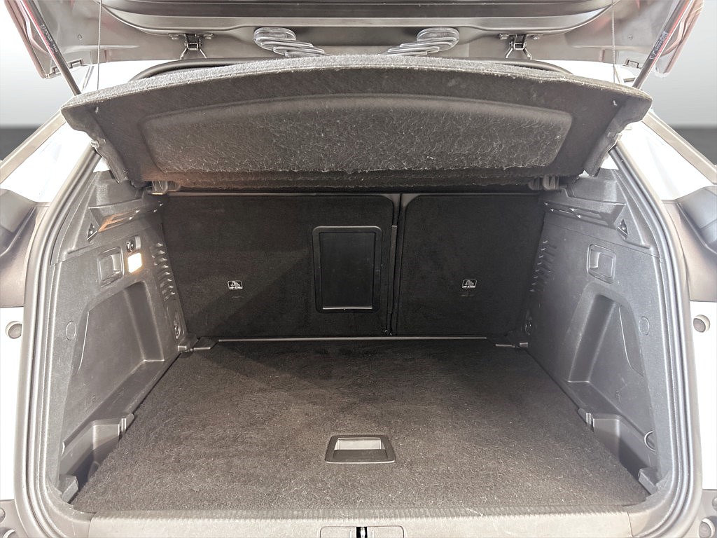 Bild på Allure 1.5 BHDi 130hk Aut - CARPLAY,FARTHÅLLARE