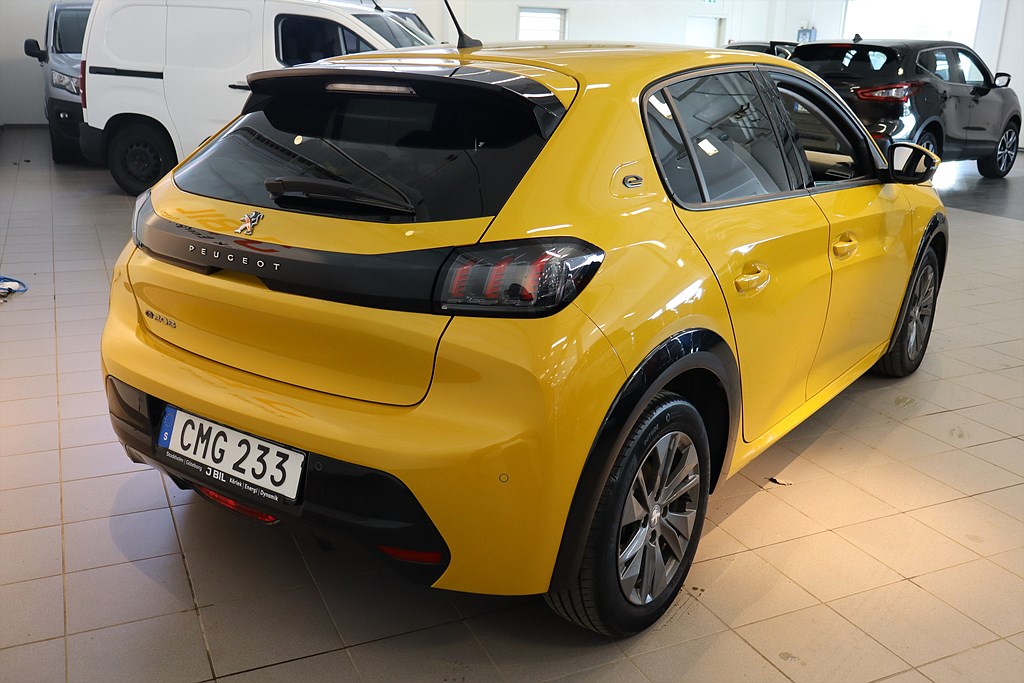 Bild på Allure Pack 50kWh 136hk Aut - B-KAMERA, CARPLAY