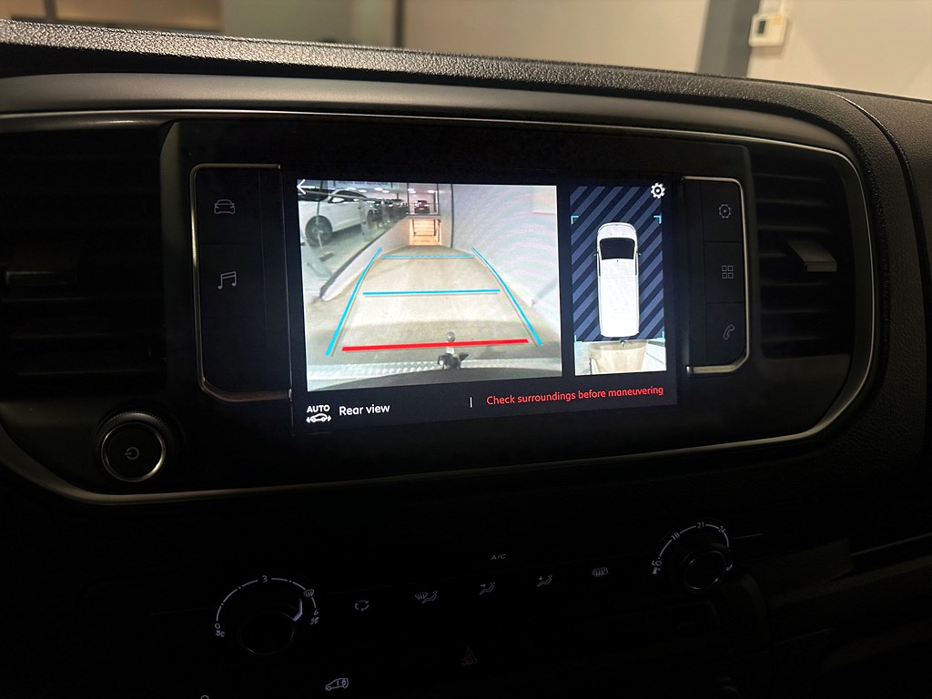 Bild på New Business L3 2.0 BHDi 145hk Aut - DRAG