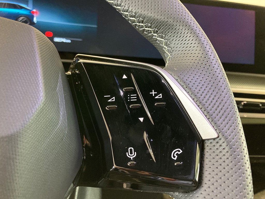 Bild på GT Hybrid 145hk Aut - B-KAMERA,CARPLAY,NAV