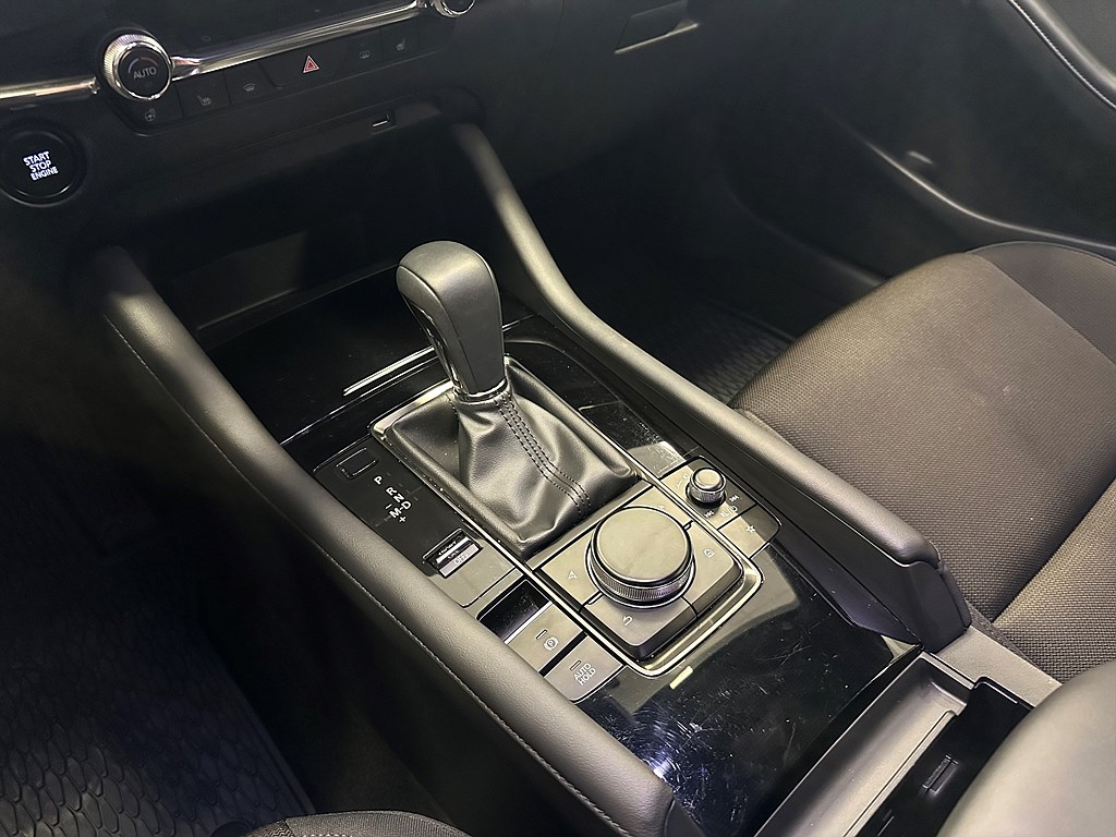 Bild på Hatchback Sky 2.0 150hk Aut - B-KAMERA, CARPLAY