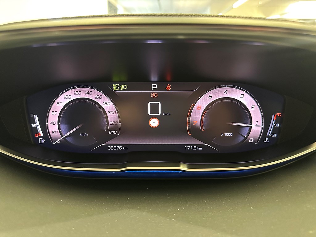 Bild på GT 1.2 PT 130hk Aut - B-KAMERA, CARPLAY