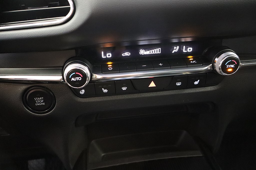 Bild på Sky 2.0 SKYACTIV-X M 150hk - B-KAMERA, CARPLAY