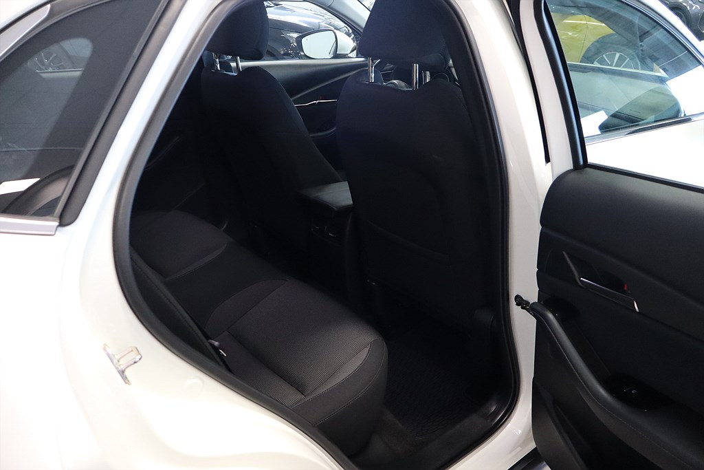Bild på Sky 2.0 SKYACTIV-X M Hybrid 150hk - B-KAMERA, NAV