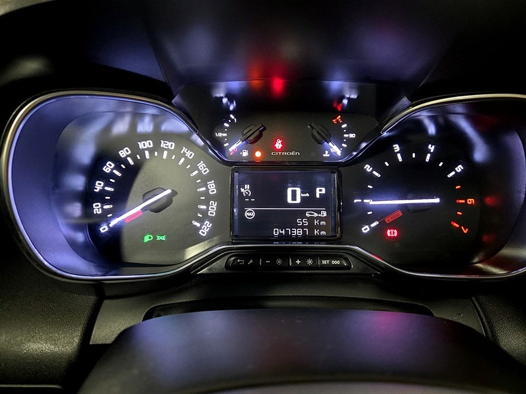 Bild på Aircross Shine 1.2 PT 130hk Aut - CARPLAY, FARTHÅLLARE