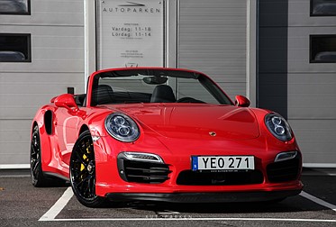 Porsche 911 Turbo S Cabriolet 560hk PDK PDCC