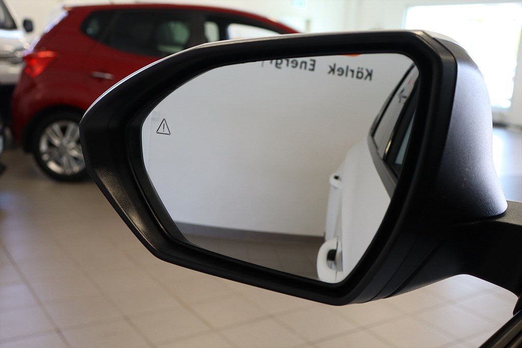 Bild på Advanced hybrid 230hk Aut AWD - DRAG, B-KAMERA, 1 ÄGARE