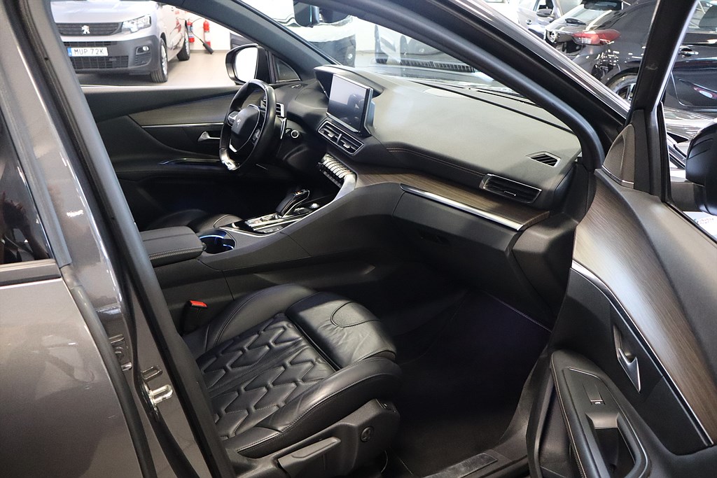 Bild på GT Ultimate Business Hybrid 225hk Aut - 360-KAMERA, NAV
