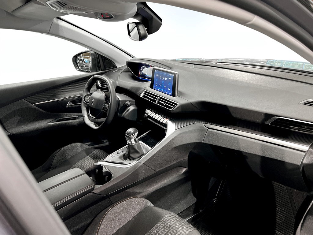 Bild på Active 1.2 PT 130hk - P-SENSORER, CARPLAY