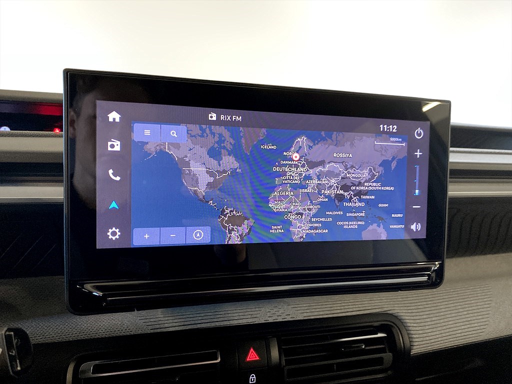 Bild på MAX 113hk Aut - B-KAMERA,CARPLAY,NAVI
