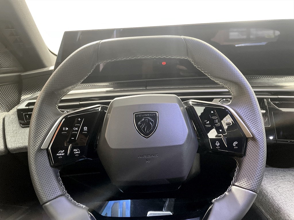 Bild på GT Hybrid 145hk Aut - B-KAMERA,CARPLAY,NAV