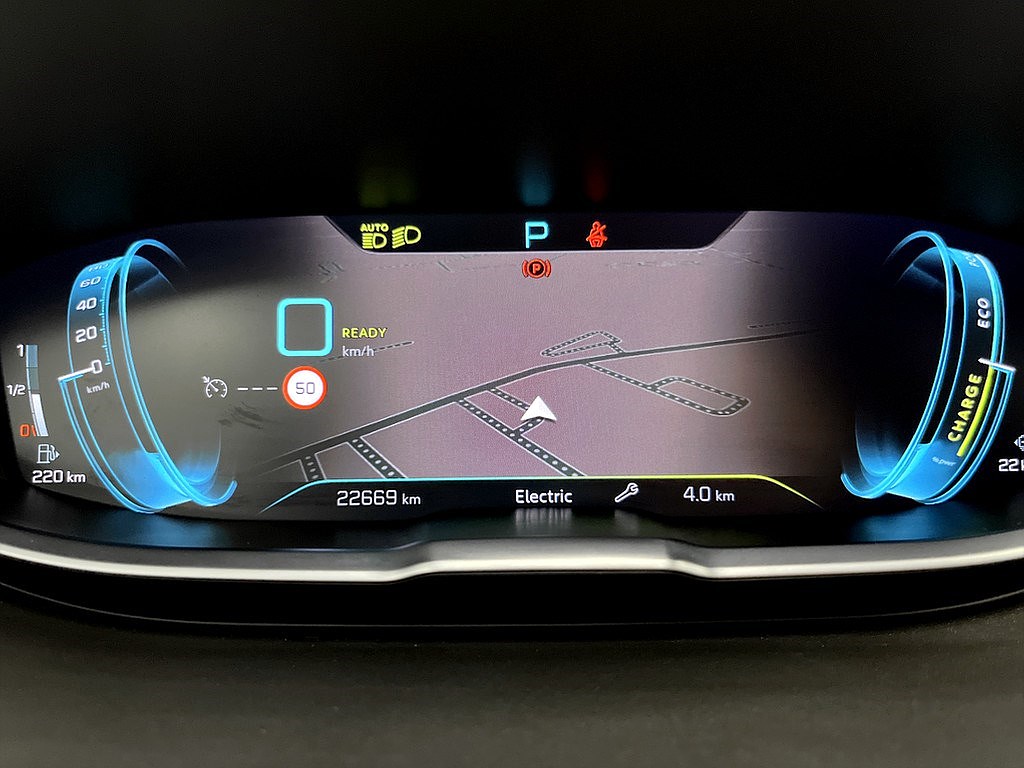 Bild på Allure Hybrid 225hk Aut - 360-KAMERA, CARPLAY