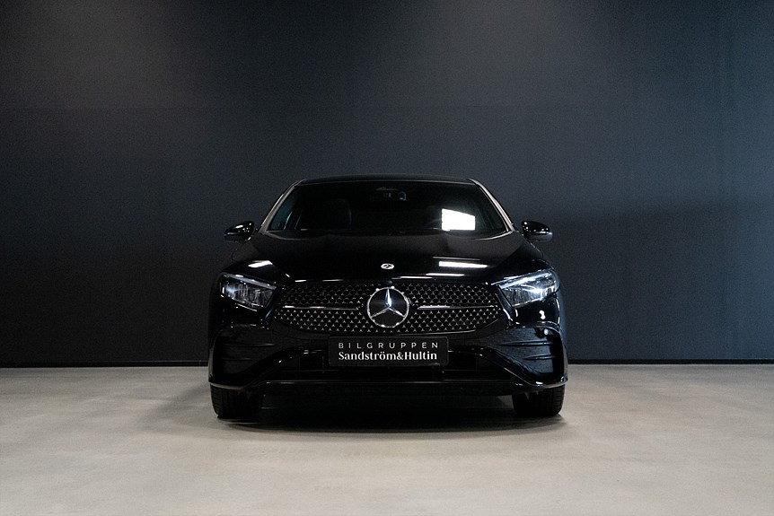 Mercedes-Benz A 250 e Sedan AMG Line Advanced Plus 218hk