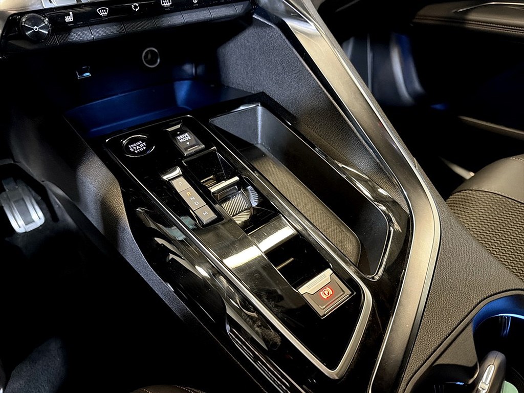 Bild på GT 1.2 PT 130hk Aut - B-KAMERA,CARPLAY,1 ÄGARE