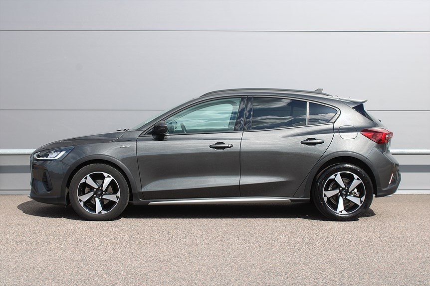 Ford Focus Active EcoBoost 125hk Navi Backkamera