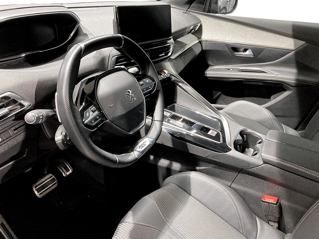 Bild på GT 1.2 PT 130hk Aut - B-KAMERA, CARPLAY