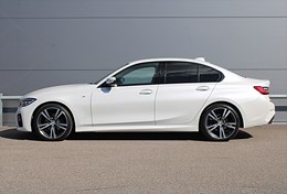 BMW 320d xDrive M Sport Aut Drag Backkamera Navi