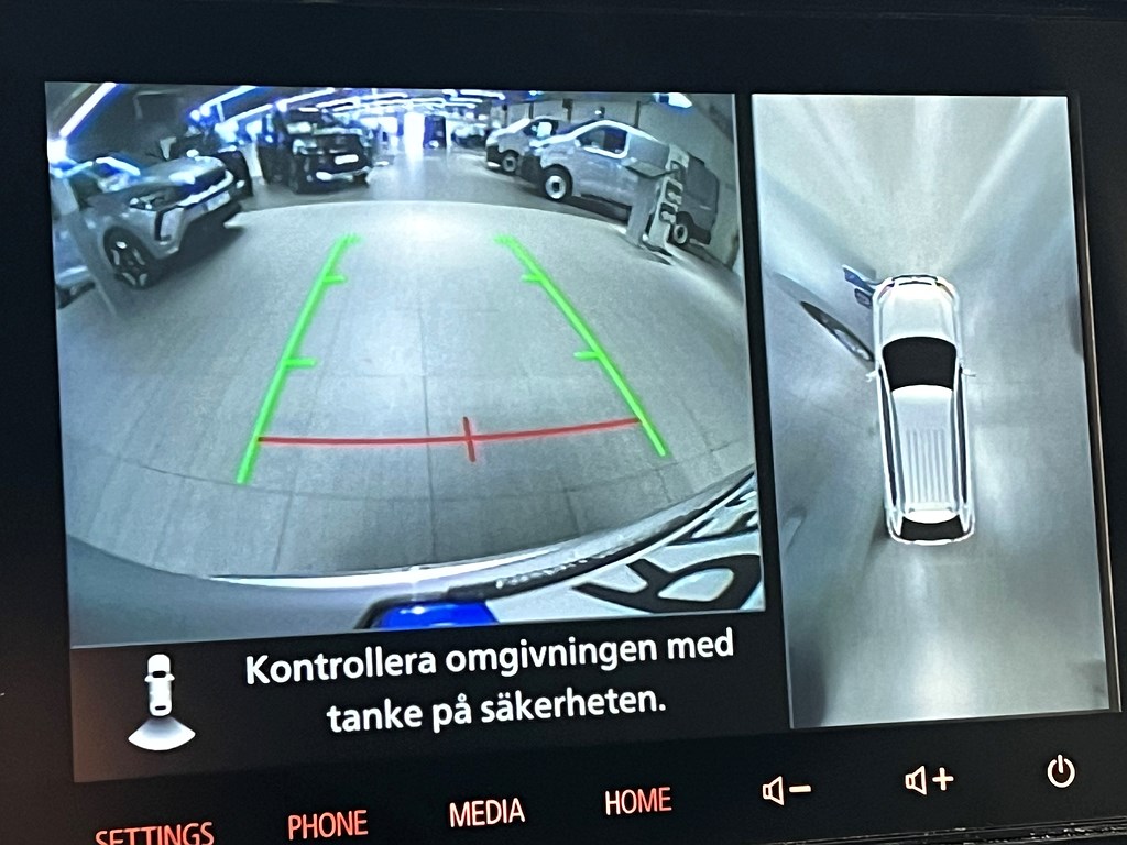 Bild på Business X PHEV CVT 224hk Aut AWD - B-KAMERA, SKINNKLÄDSEL